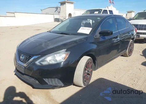 2018 Nissan Sentra S из США, поврежденный, VIN 3N1AB7AP8JY271823